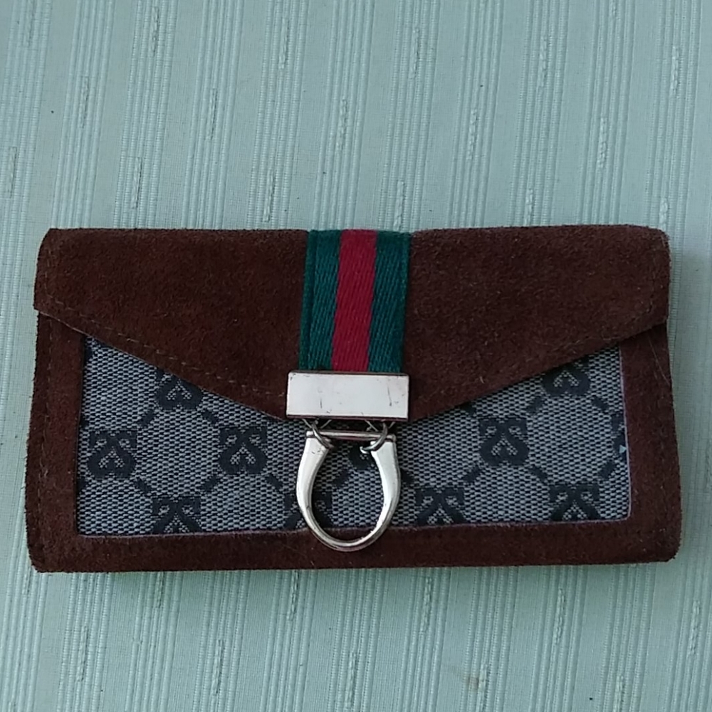 Ladies Wallet/checkbook